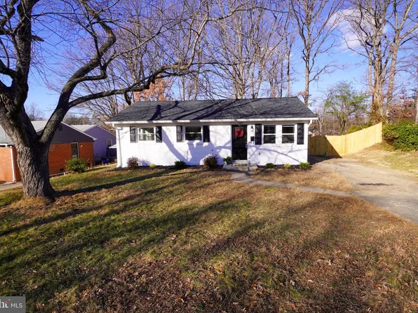 3308 Bradford St, Woodbridge, VA 22193