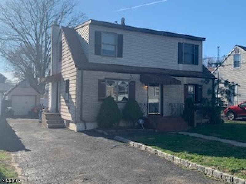 2nd image of 129 S 23rd St