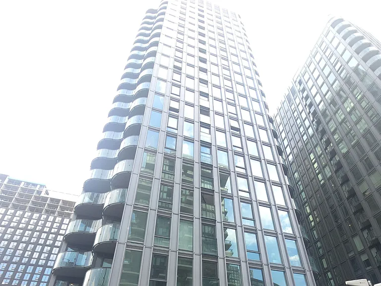 30 Mutual St — Photo 13