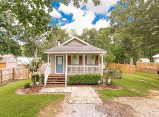 14435 Crater Lake Dr, Covington, LA 70433