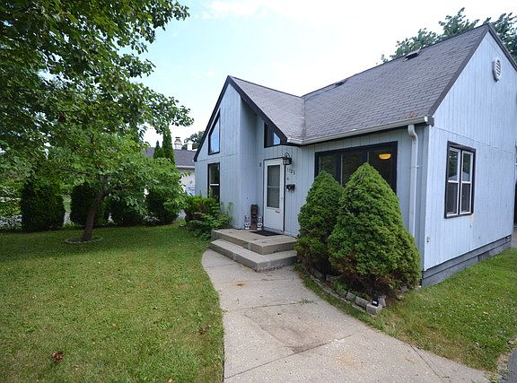 2nd image of 1125 Lotus Dr