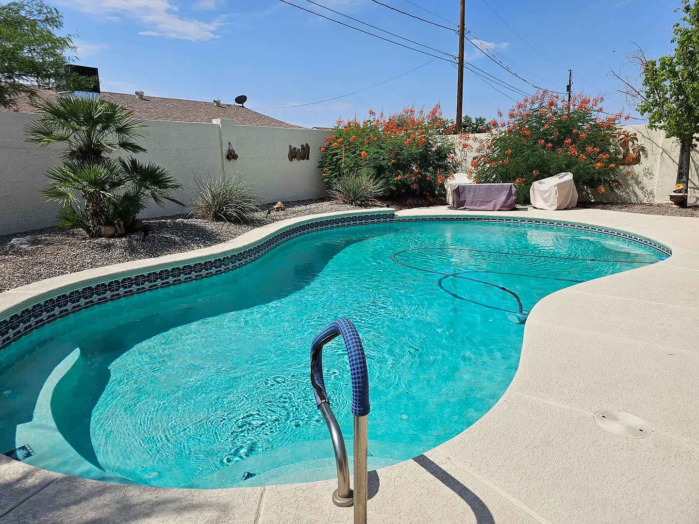 Furnished Rental Pool Home — Photo 2