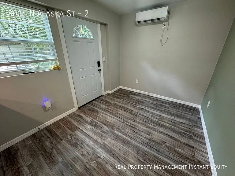 8004 N Alaska St #2 — Photo 2