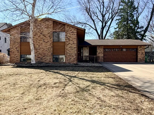 1919 Driftwood Ave, Worthington, MN 56187