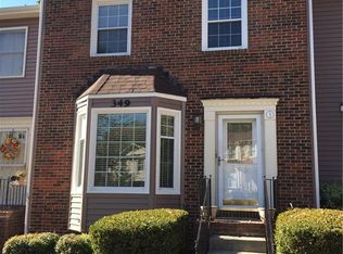 349 B E Montcastle Dr, Greensboro, NC 27406