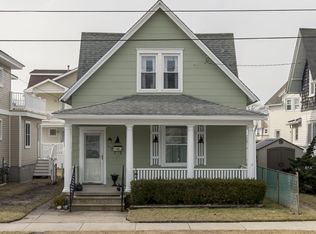 210 W Lavender Rd, Wildwood Crest, NJ 08260