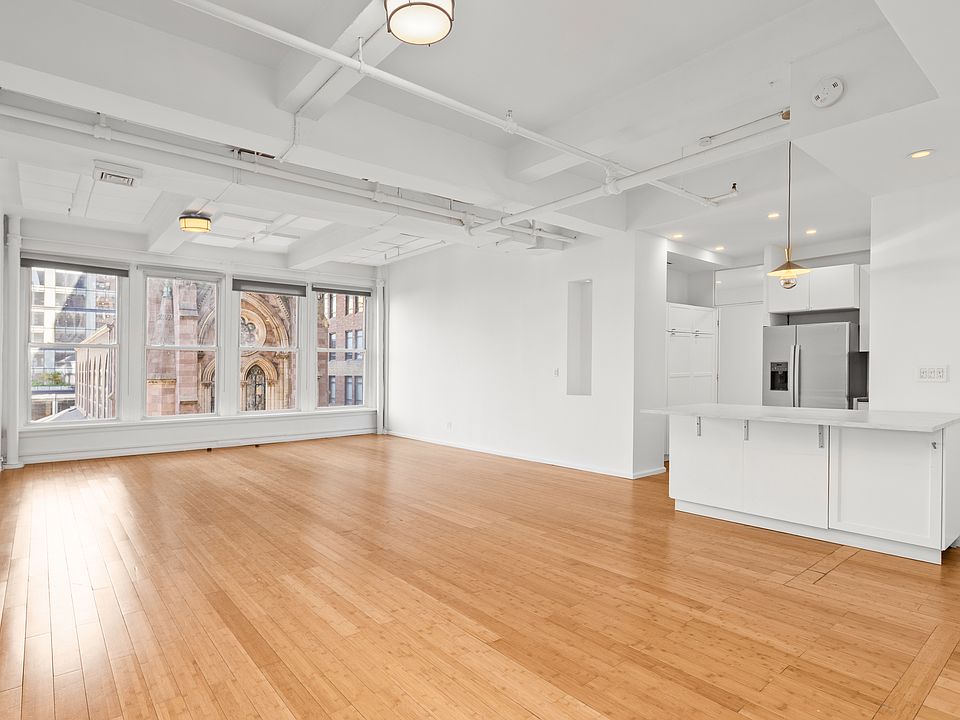 1st image of 208 W 30th St Rm 501