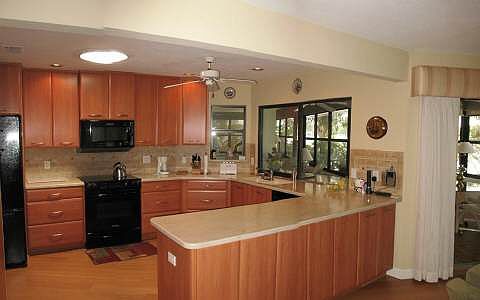 3rd image of 13 Grandview Pt