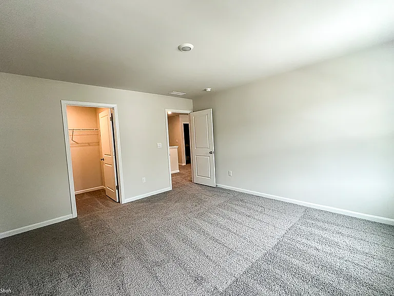 4044 Brians Ln — Photo 13