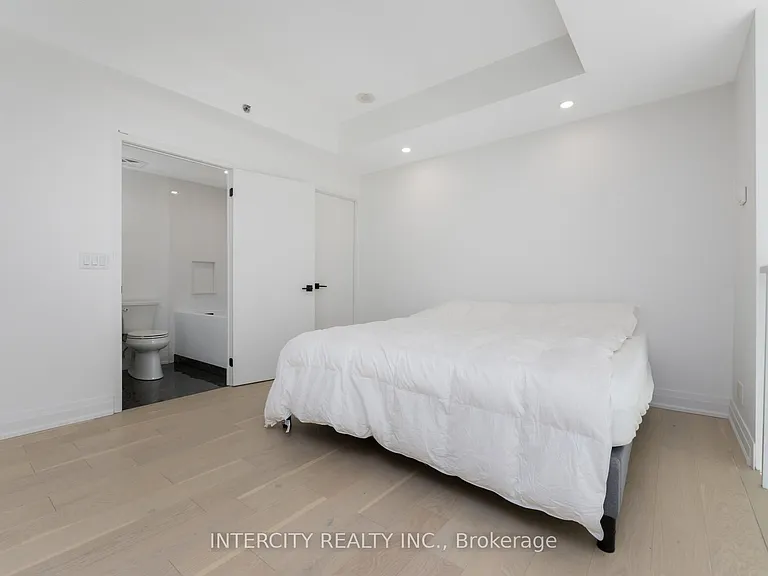 21 Nelson St #LPH32 — Photo 21
