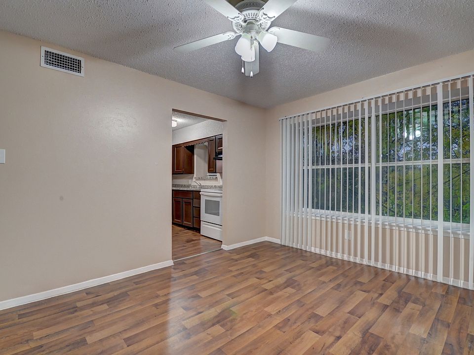 Dining Room to Kitchen