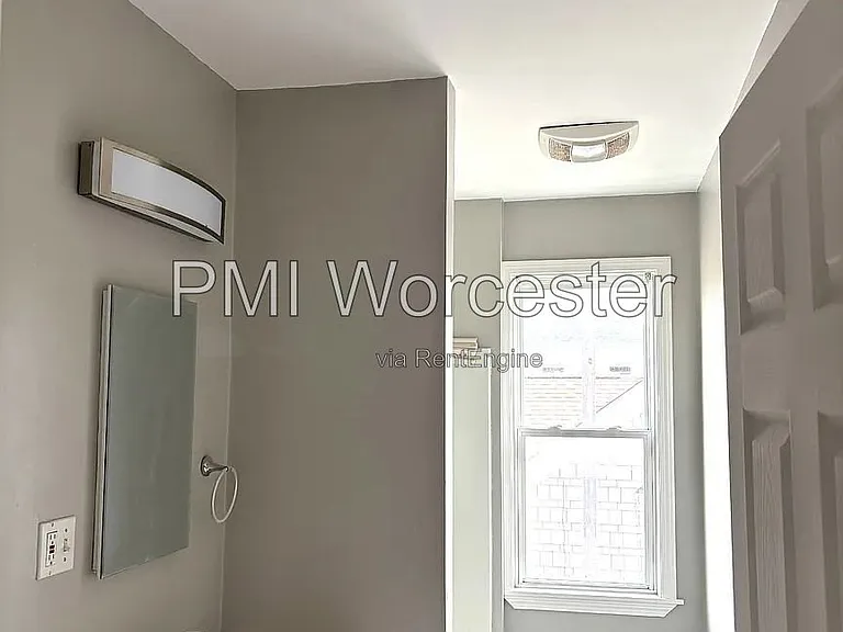 8 Hooper St — Photo 7