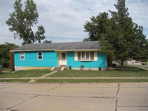 1st image of 802 N Fellows Ave