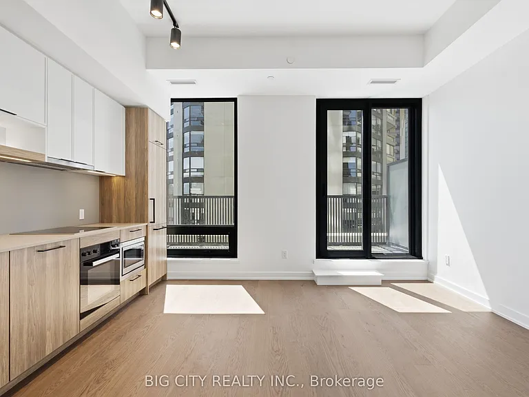 91 Montclair Ave #829 — Photo 8