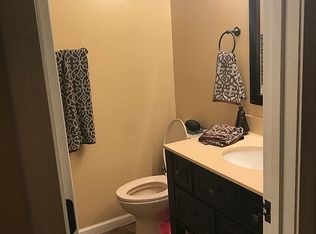 395 Beeny Rd, Manitou, KY 42436