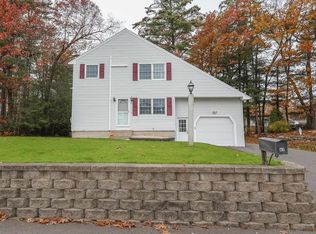 47 Nottingham Dr, Nashua, NH 03062