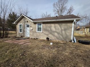 616 Glenwood Ave, Elgin, IL