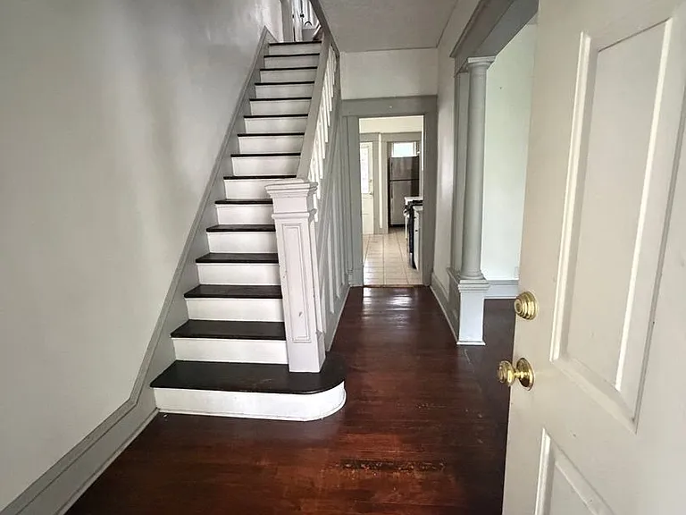 661 Myrtle Ave — Photo 4