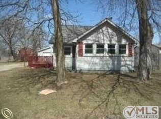 1023 Paul St, Mount Morris, MI 48458