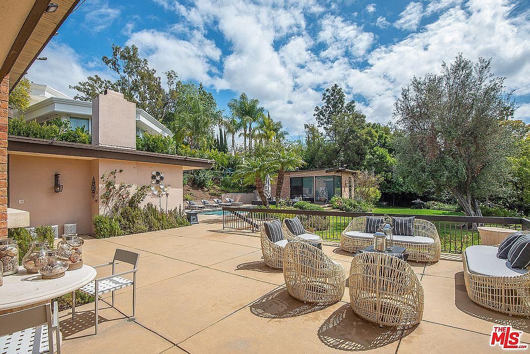 1031 Summit Dr, Beverly Hills, CA 90210 Zillow