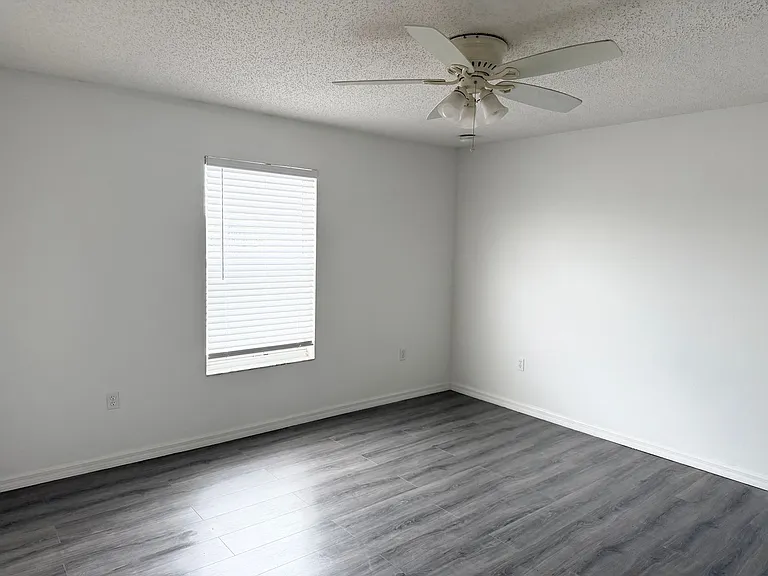 301 Shad Way — Photo 12