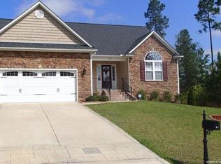 42 Buckman Dr, Cameron, NC 28326