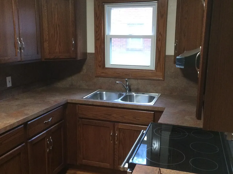 Similar kitchen