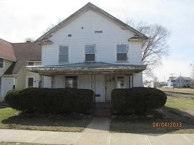 519 W 3rd St photo 1