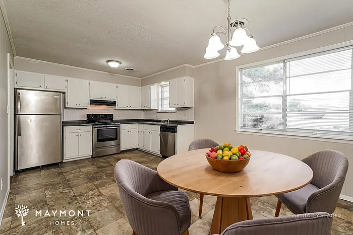 3517 Primrose Dr — Photo 7