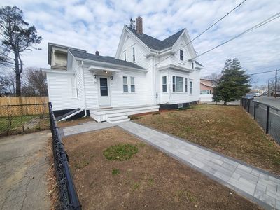 97 Laureston St, Brockton, MA, 02301