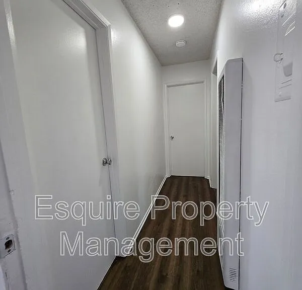 2056 N Ventura Rd #3 — Photo 10