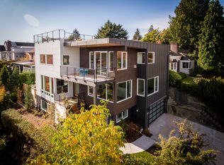 3319 S Dose Ter, Seattle, WA 98144