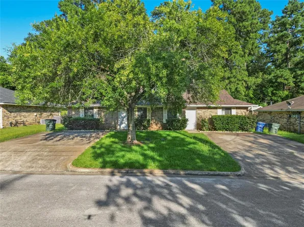 3009 Manor Lane, Huntsville, TX 77340