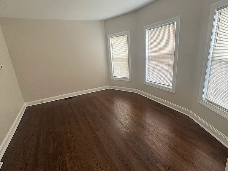 31 Freeman St #1 — Photo 1