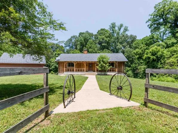 1450 Fite Rd, Memphis, TN 38127