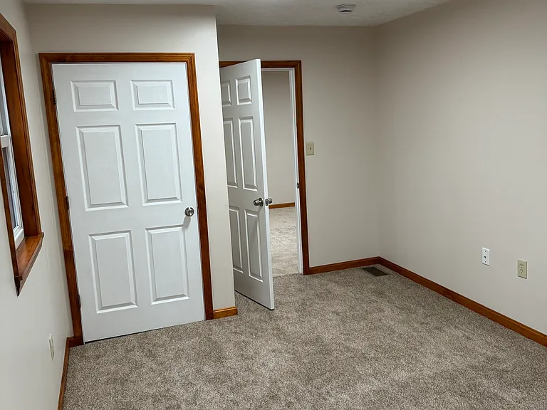 1625 Edgewood Rd — Photo 9