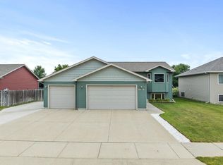 2312 4th Ave SW, Minot, ND 58701
