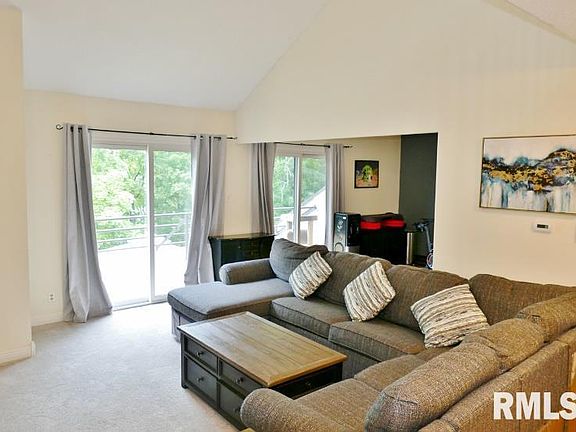 5th image of 7211 N Lakeside Ct