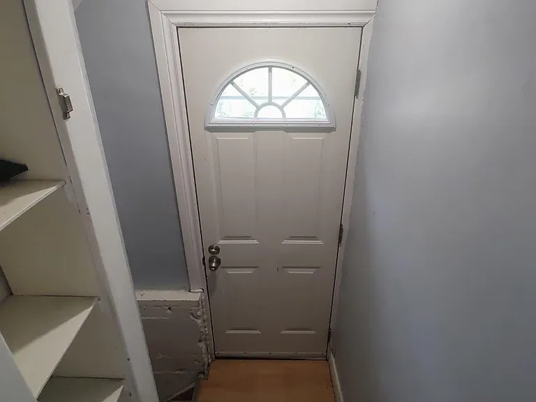 759 Curry St — Photo 11