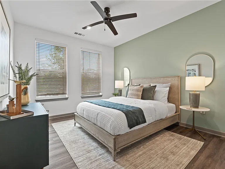 The Quinn Luxury Apartments — Photo 48