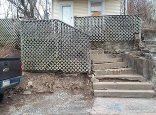 126 Overbeck St, Pittsburgh, PA 15212