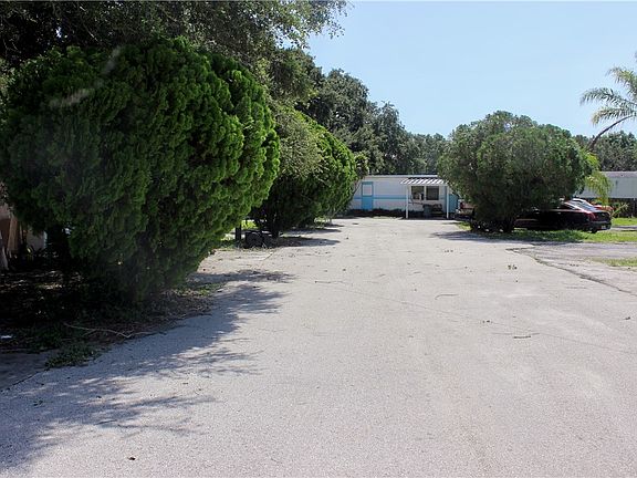 3rd image of 8050 Us Highway 1