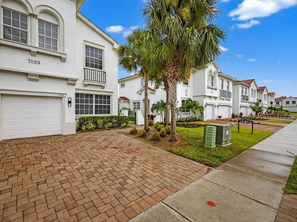 7029 Ambrosia Lane #606, Naples, FL 34119