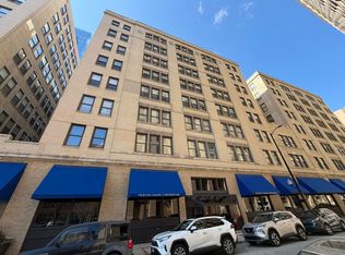 640 S Federal St APT 808, Chicago, IL 60605
