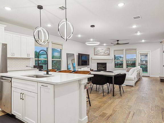 3rd image of 1621 Havenrock Dr