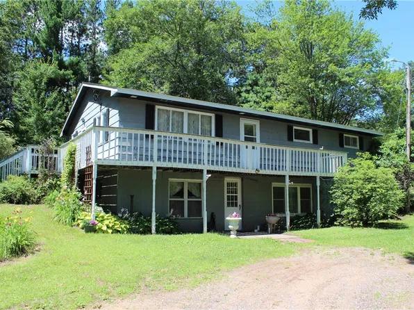 2067 State Highway 87, St Croix Falls, WI 54024