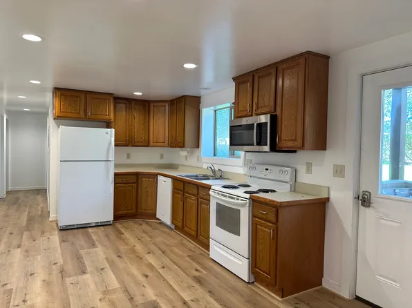 (undisclosed Address), Jackson, WY 83001