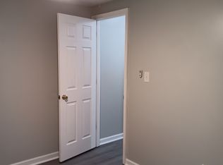 2430 Maundys Creek Rd, Hayes, VA 23072