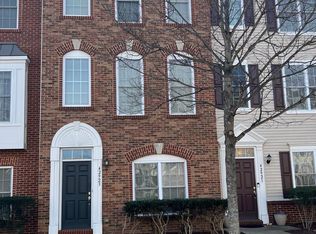 42923 Pamplin Ter, Chantilly, VA 20152