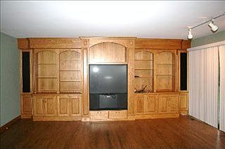5th image of 7108 Lyman Ave